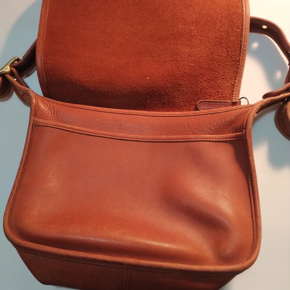 Vintage Coach Leather Flap Crossbody Bag 1999 - Picture 5 of 7